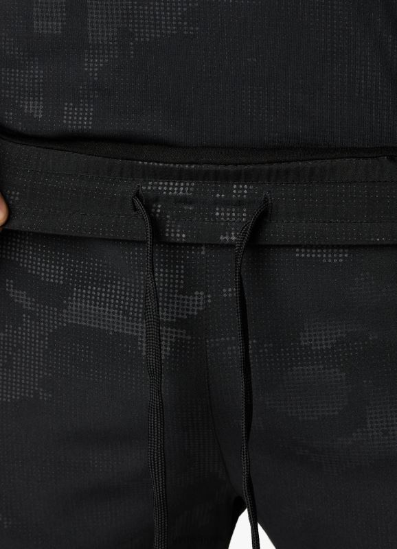 Gym King Debossed Camo Short 5\'\' Black Men Clothing J2PFB88