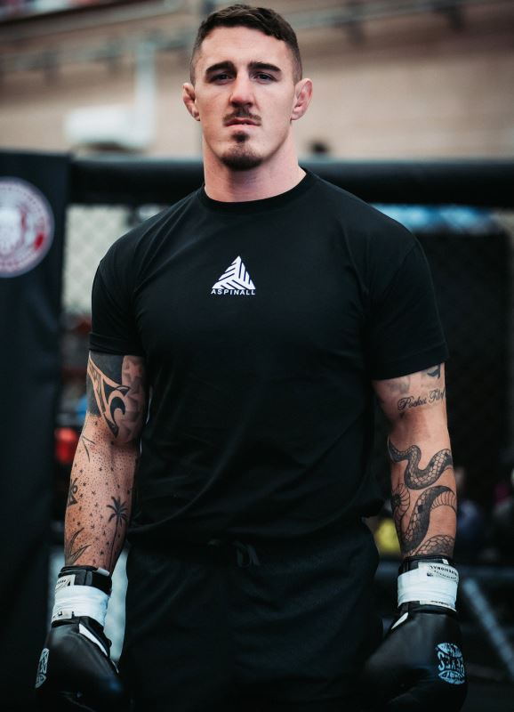 Gym King X Aspinall Limited Edition Established Tee Black Men Clothing J2PFB42