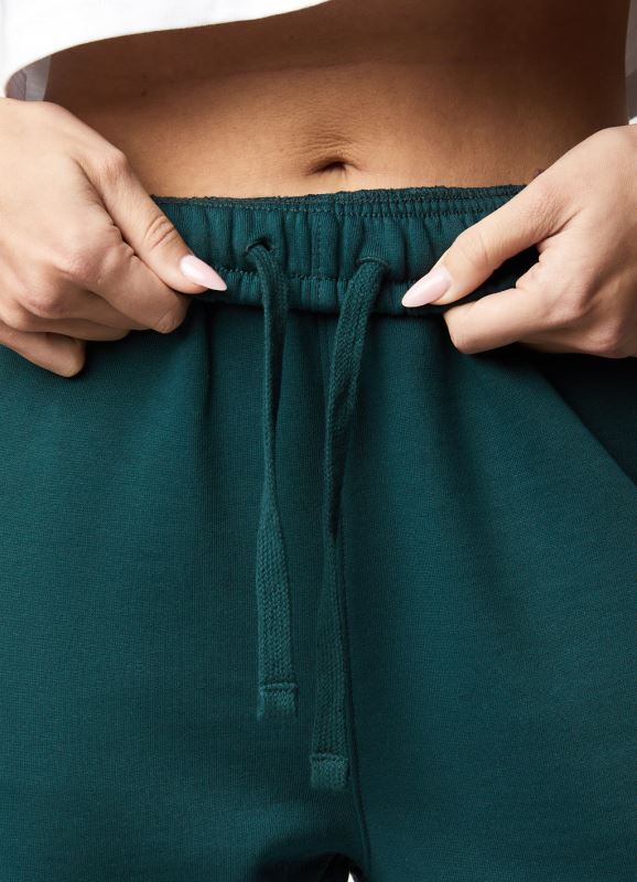 Gym King Established Relaxed Fit Jogger Pine Green Women Clothing J2PFB601